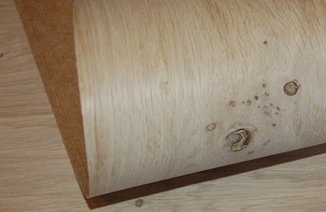 24.ROBLE NUDOSO_Pippy Oak petits noeuds